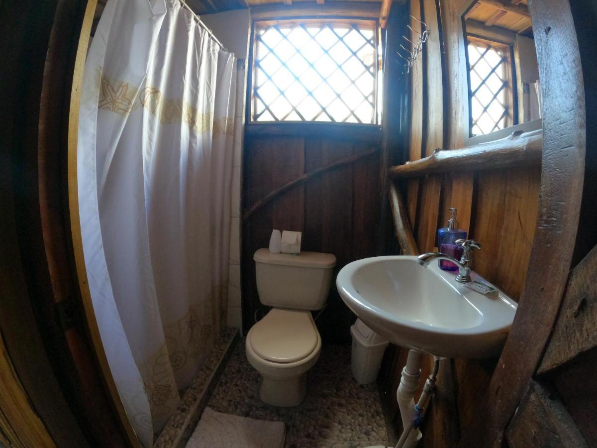 Tree House Samanea Lodge Пуэрто-Лимон Экстерьер фото
