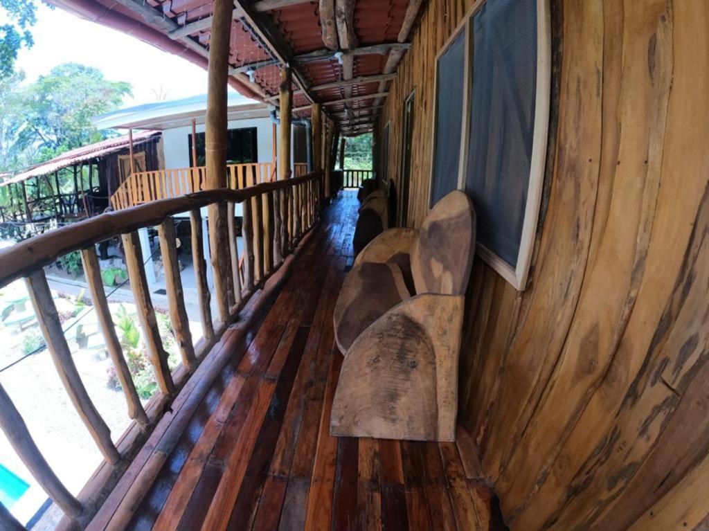 Tree House Samanea Lodge Пуэрто-Лимон Экстерьер фото